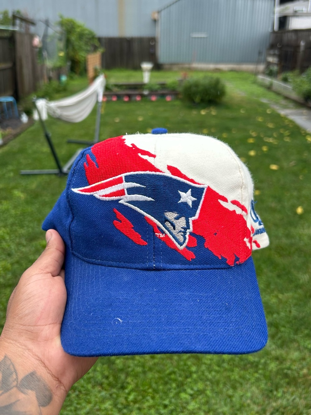 VTG 90s New England Patriots Logo Athletic Splash Snapback Hat NFL Pro Line